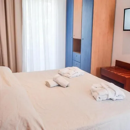 Dias Kavros Hotel