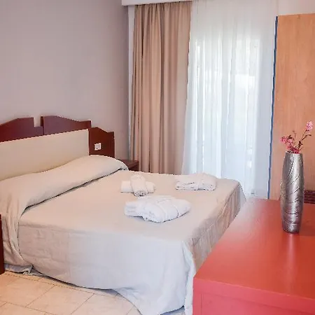 Dias Kavros Hotel Paralia Kourna